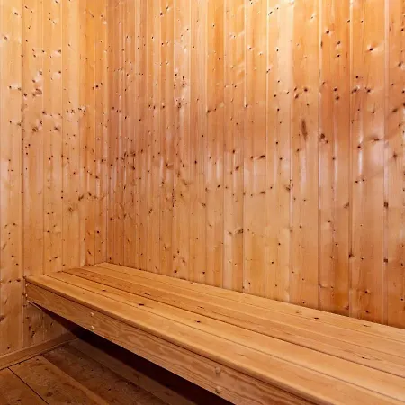 8 Person Holiday In R M Дом отдыха *